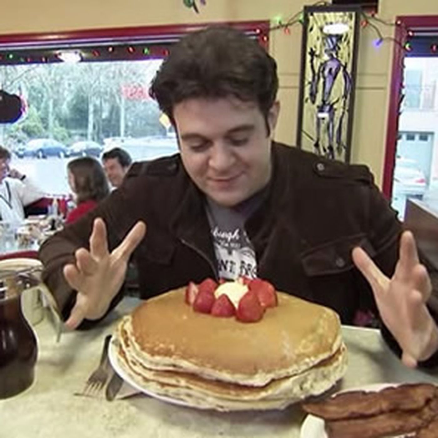 Fantasy Football Addicted Man Begins Mock Drafting His Breakfast